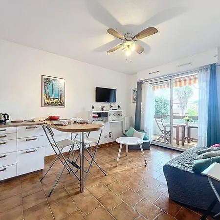 2-4 Pers, Proche Plage, Parking Privatif - Fr-1-770-40 * Saint-Cyr-sur-Mer